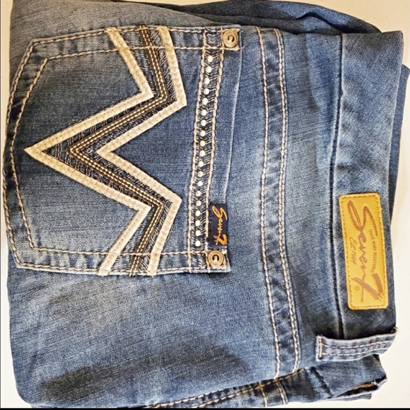 Seven7 Denim - Seven7 Luxe Bootcut Jeans Seven7 Denim - Seven7 Luxe Bootcut Jeans